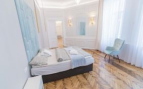 Royal Apartments